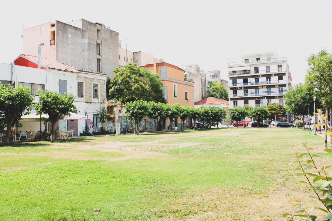 Sunlight - Volos City Center Spacious Modern Apartments Экстерьер фото