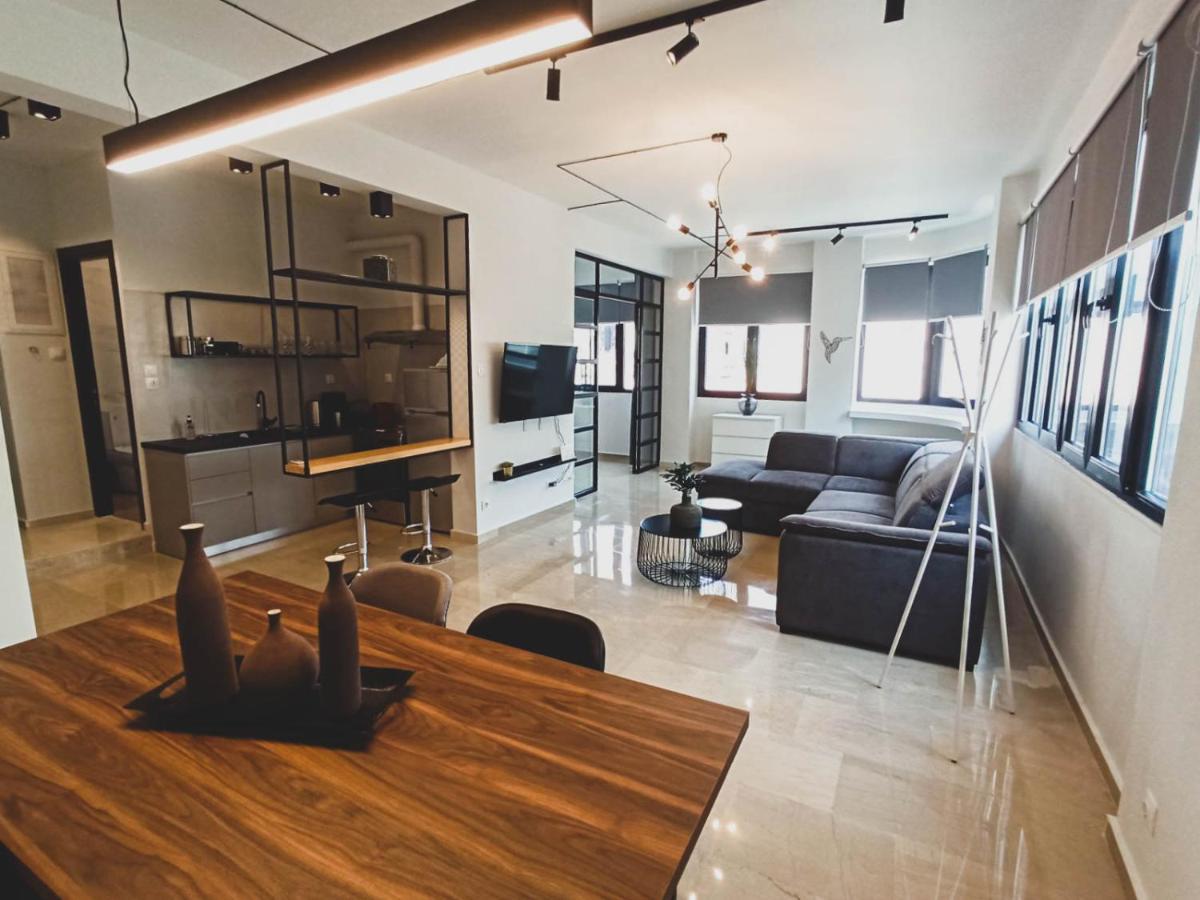 Sunlight - Volos City Center Spacious Modern Apartments Экстерьер фото